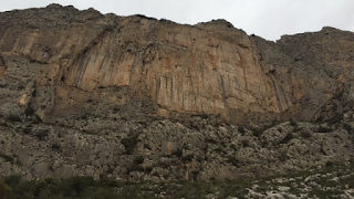 Moon Shadow. Placas del Eco. 180 m , 7a