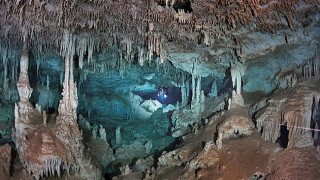 Desenvolupament del carst a Quintana Roo, Mèxic.
