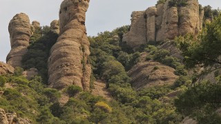 Punta dels Cavalls. Via Àngel Casanovas i Crespo un ferm homenatge. Sant Llorenç del Munt.