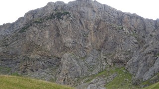PIC D'ESTRÉMÈRE 2135m. Via PIRINEOS CON FRONTERA.