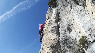 *** Los Reyes del Mambo (130m, 6a/Ae), Cap del Ras i Blues del Gamarús (75m, 6a), Paret de l’Embut, Àger