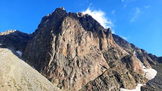 *** Jolly (275m, 6a+, 6a oblig), Punta Jean Santé, Midi d’Ossau