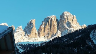 Esquí a dolomites.