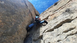 *** Trencalòs (140m, 6a), Serrat de la Corona, Àger