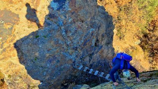 Trair l'esperit: ferrata de la roca de la creu