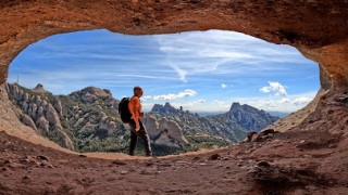 Montserrat, cims sense corda: Ecos (III)