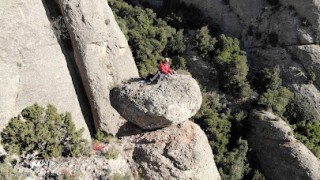 Monstserrat, cims sense corda: Ecos (II)