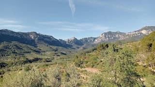 Estels del Sud: Paüls - Arnes: les Roques de Benet ben presents