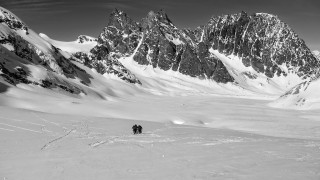 Pole, Pole: La Chamonix-Zermatt amb esquís (I)