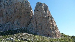Sicília - Monte Monaco - Parete Nord Via La Collina dei Conigli  i Cattedrale nel deserto Via Cous cous fest - 18-04-2013
