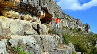 Dues cavitats d'Arbolí (Baix Camp): La cova de l'Aleu i la Cova Fumada