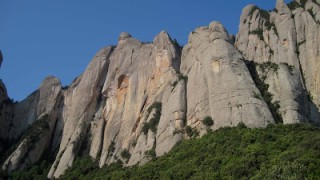 Via Sendero Luminoso (300 m. 6c/A3e/A1) a la Paret dels Diables (Montserrat)