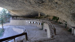 Cova de Santa Llúcia. Priorat