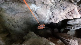 Avenc de l'Averdó i avenc de la Ullera